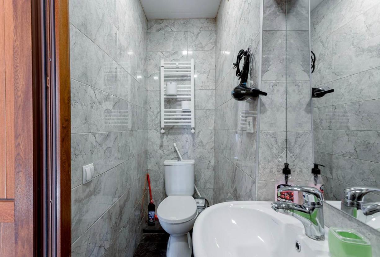 Central Location King Size Bed Тбилиси Екстериор снимка